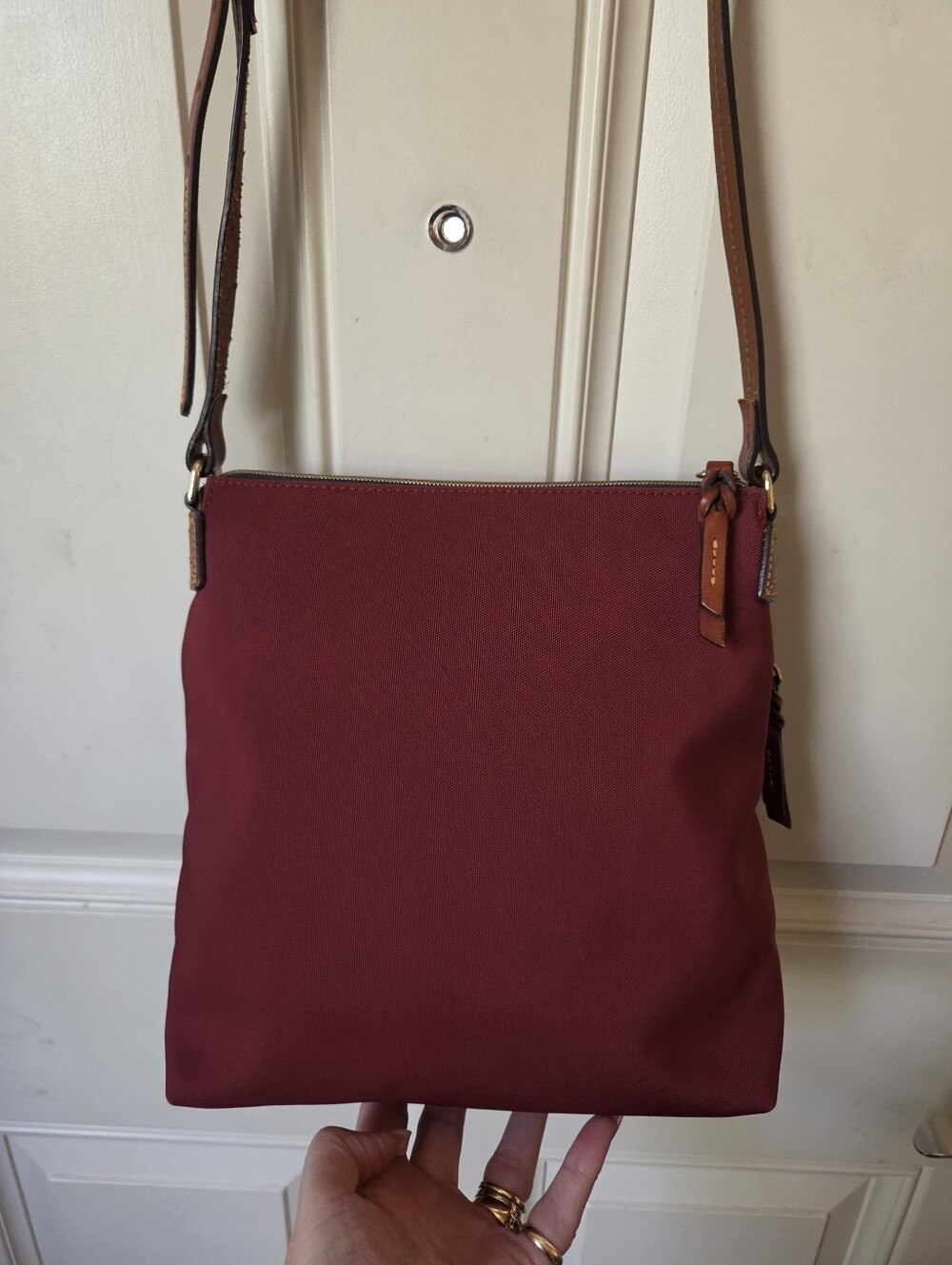Dooney & Bourke Burgundy Nylon Crossbody with Gold Hardware ❤️💛 - Picture 2 of 10